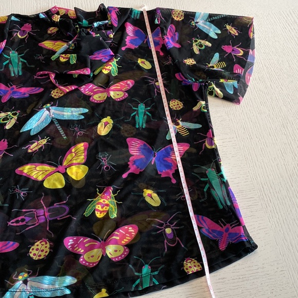 NWOT - Exoticathletica Short Sleeve Blouse - Picture 12 of 14